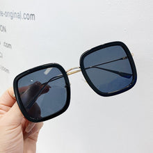 Load image into Gallery viewer, WS56 - 2021 Square Alloy Frame Oversized Luxury Women&#39;s Sunglasses UV400 - FREE SHIPPING