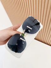 Load image into Gallery viewer, WS54 - MS 2021 New Brand Designer Vintage Women&#39;s Oversized Sunglasses UV400 - FREE SHIPPING
